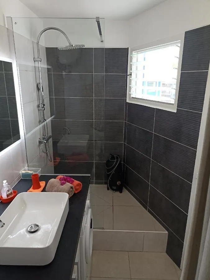 Apartment Studio Avec Grande Piscine, Plage Passion Caraibes Saint-Francois