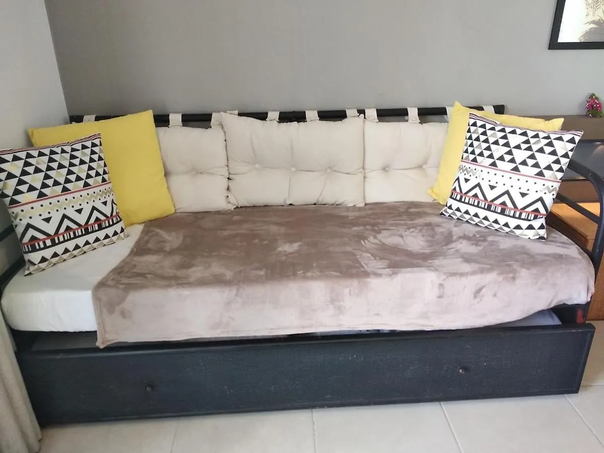 Studio Avec Grande Piscine, Plage Passion Caraibes Saint-Francois  Apartment